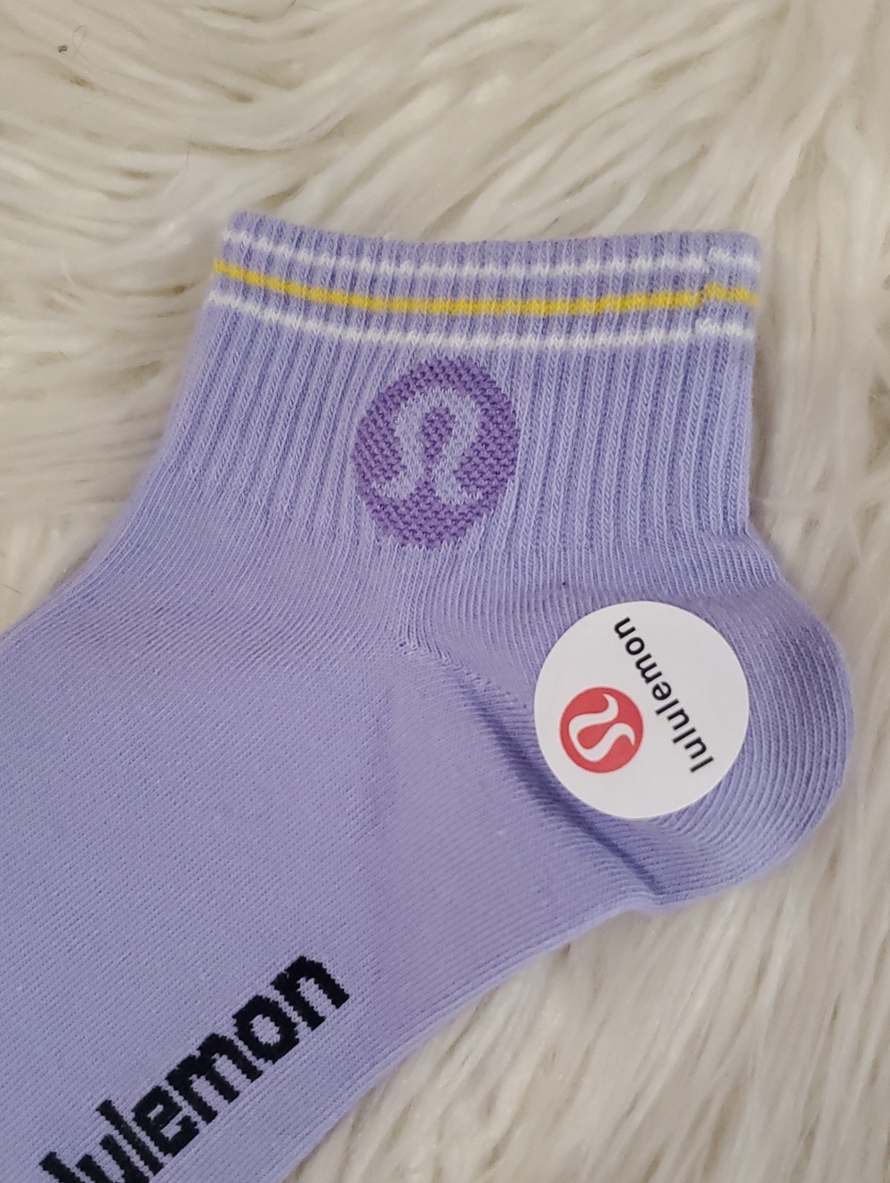 Lululemon ankle socks - Picture 2 of 4
